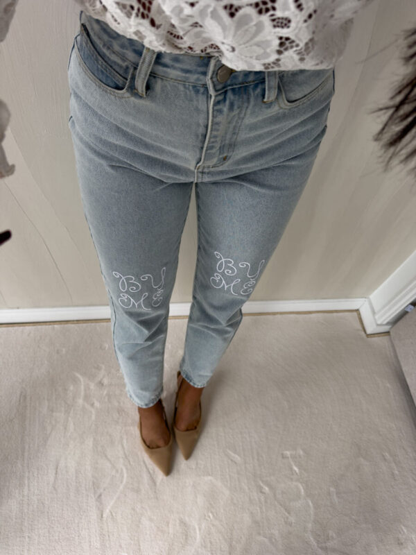 Jeansy MOM FIT LOWE – jeansow
